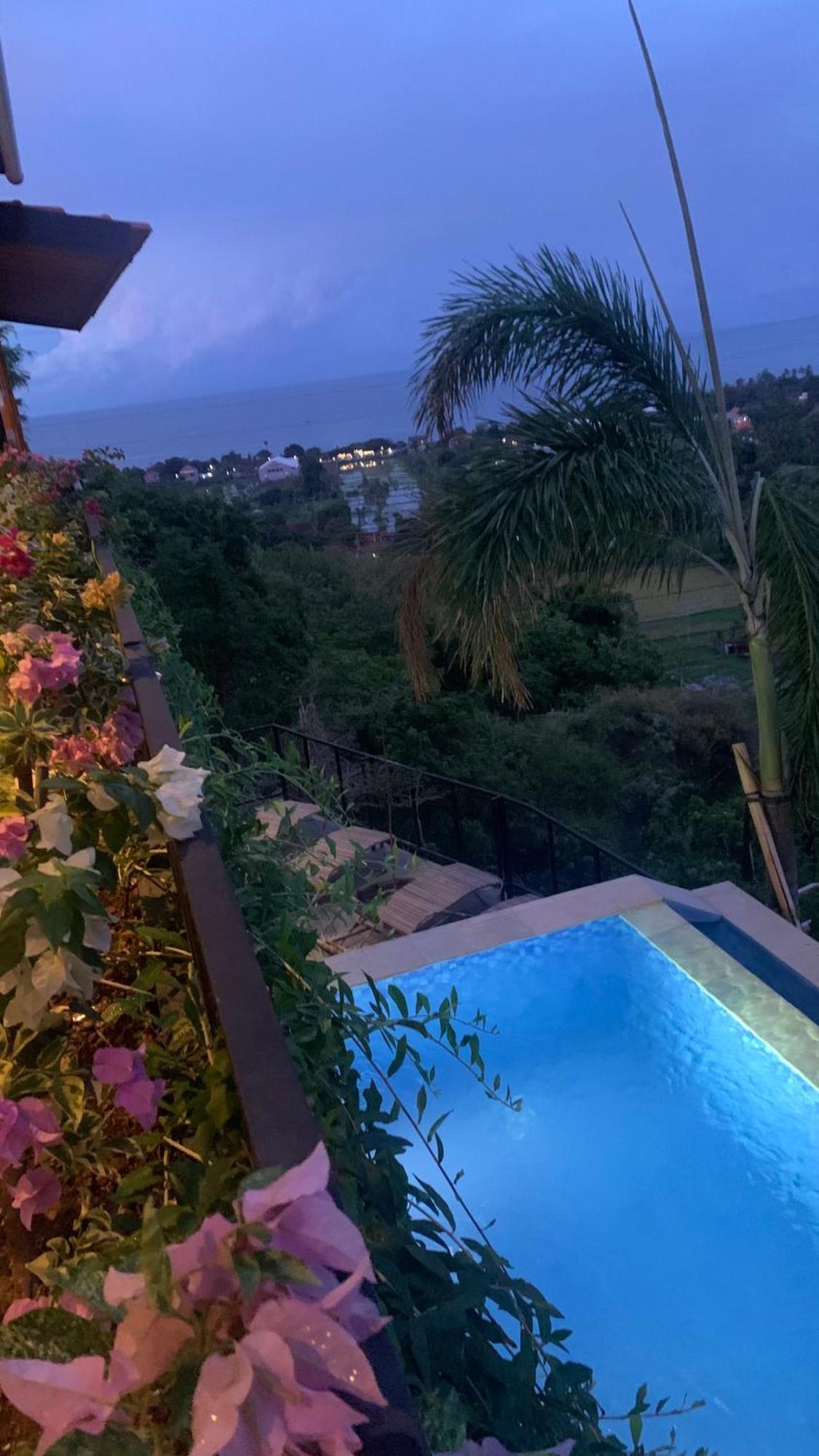 Villa Bukit Sing Sing Singaraja Buitenkant foto